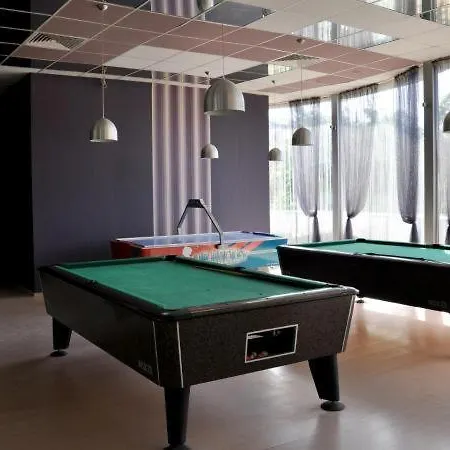 Apart Diva Goudstrand